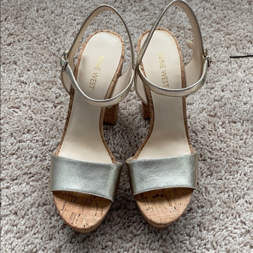 Nine West platform sandal